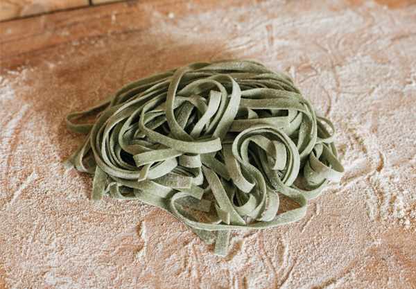 Spinach Fettuucine by Della Casa Pasta